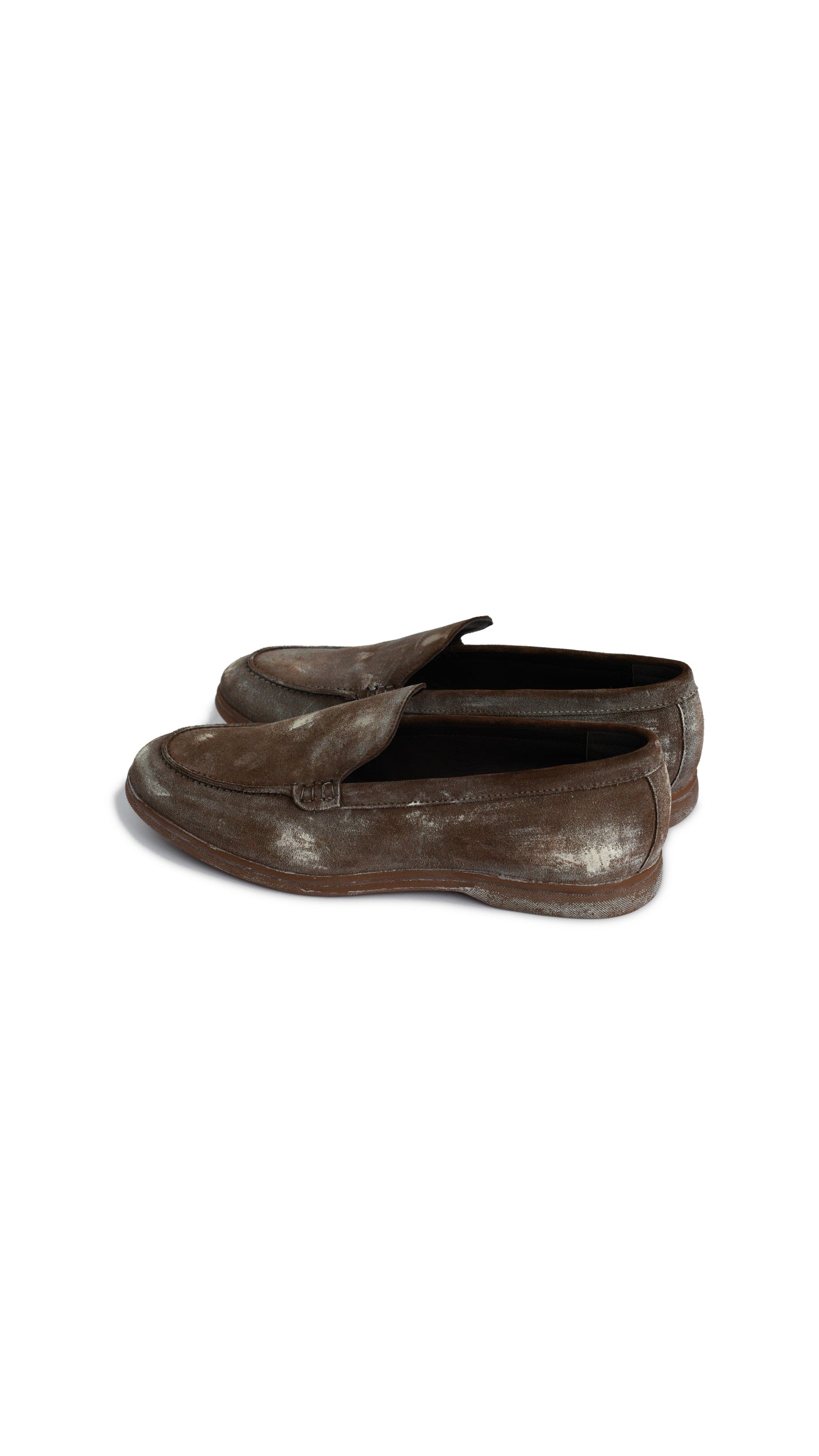 DISTRESSED LOAFER