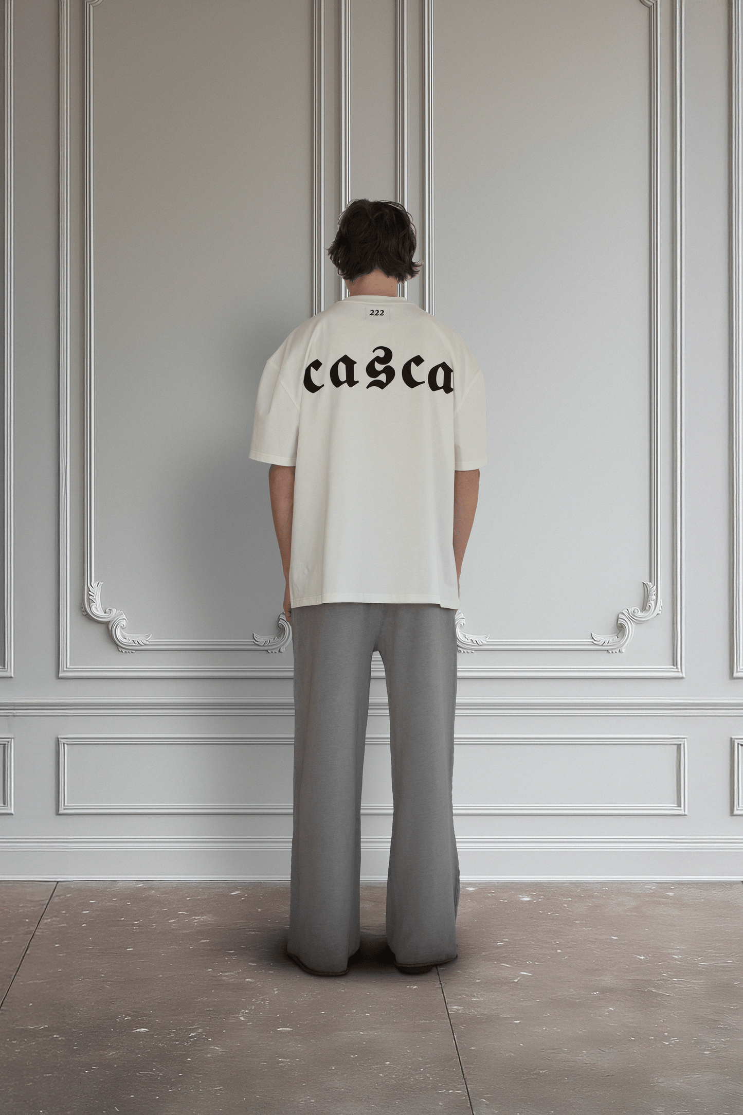 OVERSIZED LOGO T-SHIRT